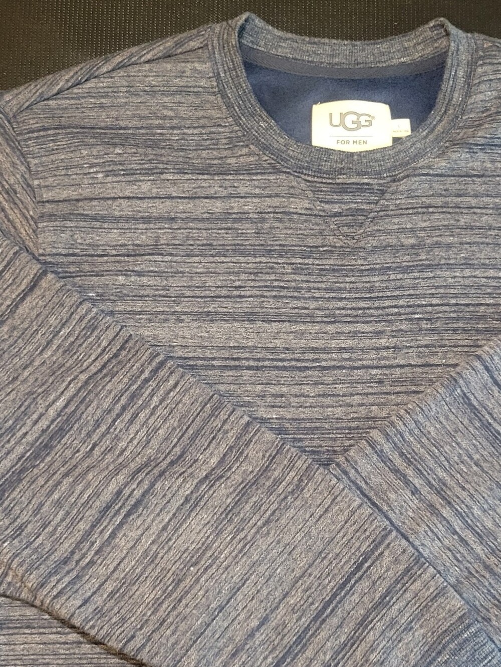 UGG Cozy Soft Crewneck Sweater Large Heathered Navy Blue